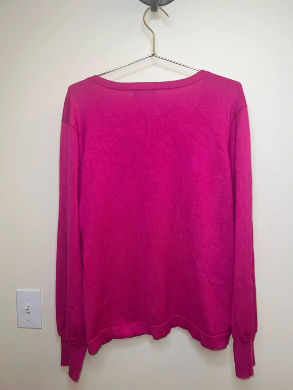 Karl Lagerfeld Paris Pink V Neck Sweater Button Sleeve Women’s‎ Large - Picture 2 of 11